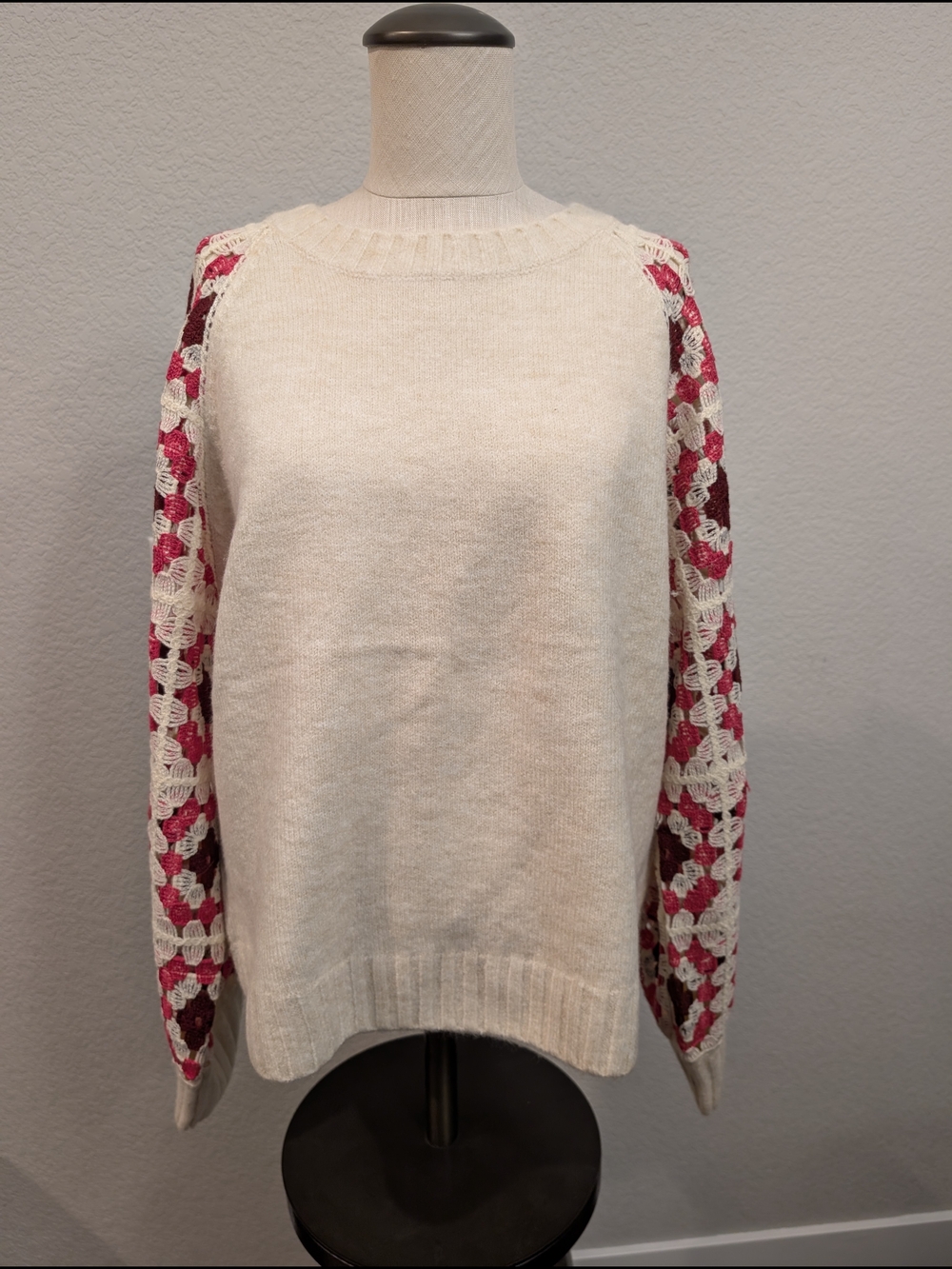 fab'rik Sz L Cream Sweater with Pink and Burgundy Crochet Sleeves